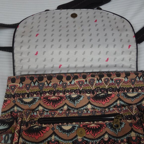 Sakroots Women’s Convertible Signature Peace Print Backpack/ Crossbody Bag/Purse - Picture 5 of 14